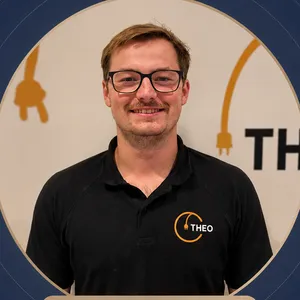 Anders, THEO's elektriker